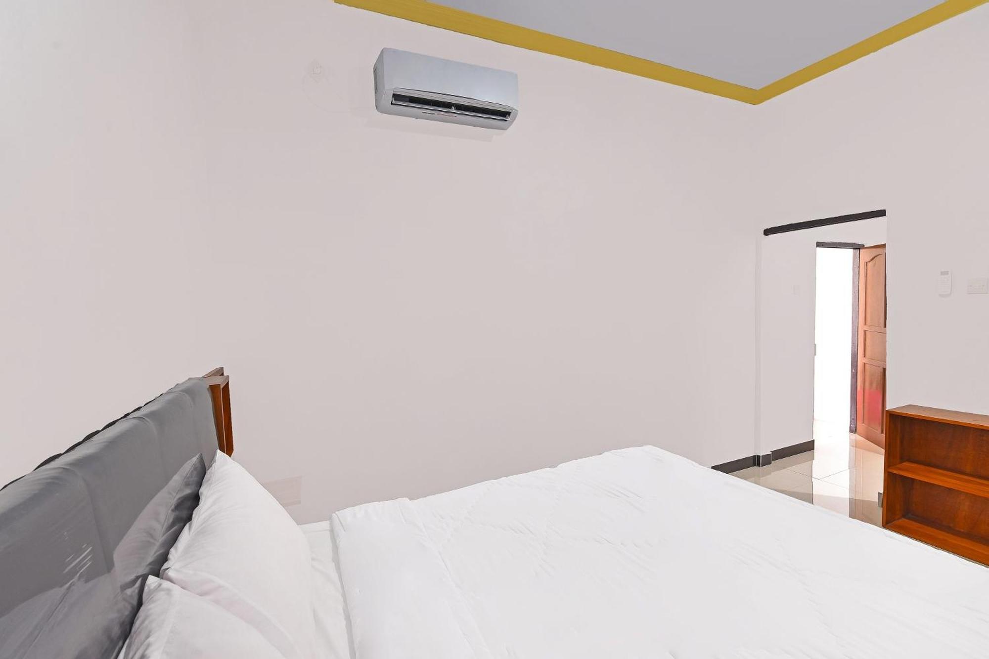 Oyo 91192 Homestay Antara Gilimanuk Exteriör bild