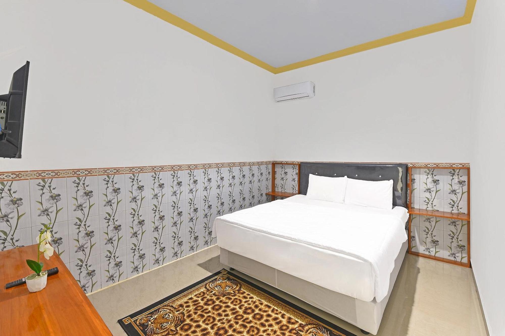 Oyo 91192 Homestay Antara Gilimanuk Exteriör bild